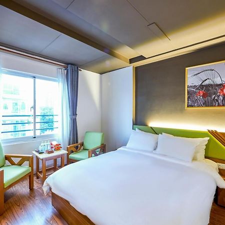 The Noble Swan Hotel Saigon Ho Chi Minh City Bagian luar foto