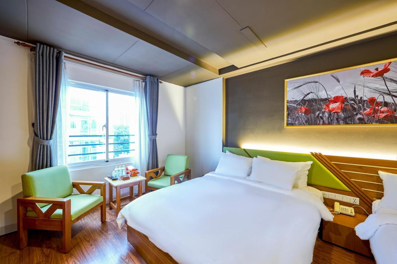 The Noble Swan Hotel Saigon Ho Chi Minh City Bagian luar foto