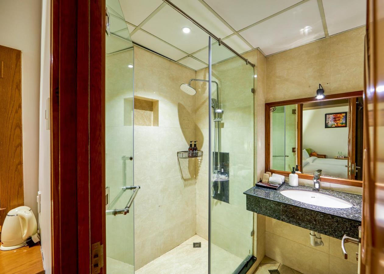 The Noble Swan Hotel Saigon Ho Chi Minh City Bagian luar foto