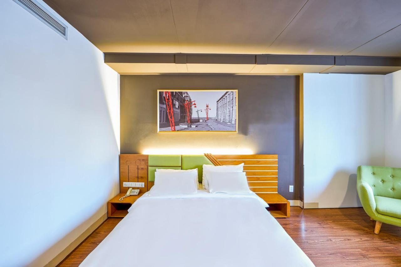 The Noble Swan Hotel Saigon Ho Chi Minh City Bagian luar foto