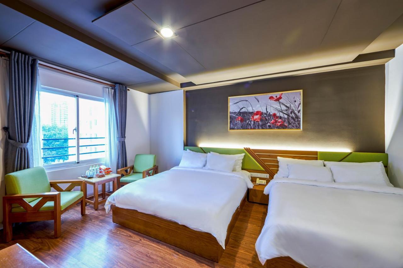 The Noble Swan Hotel Saigon Ho Chi Minh City Bagian luar foto