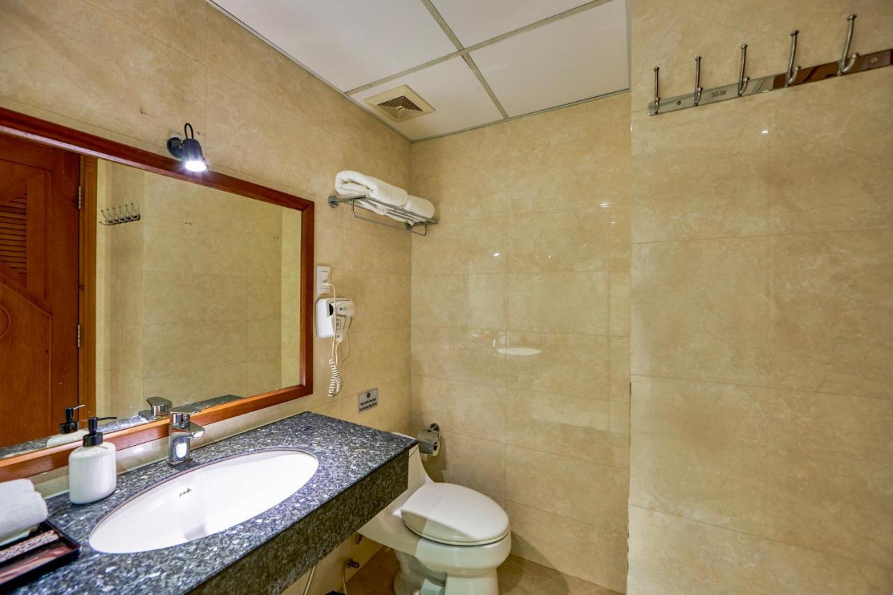 The Noble Swan Hotel Saigon Ho Chi Minh City Bagian luar foto