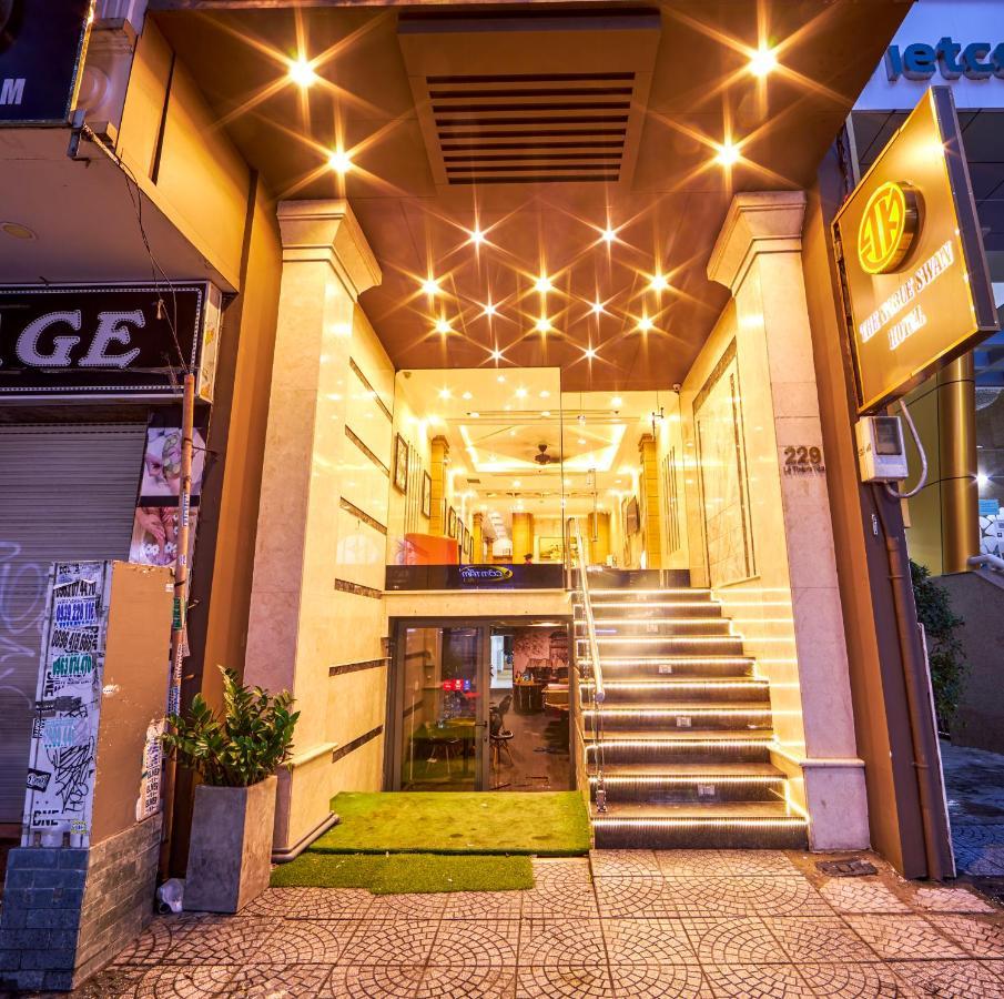 The Noble Swan Hotel Saigon Ho Chi Minh City Bagian luar foto
